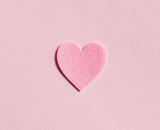 Cadeaux pour jeune maman : 20 idées qui font VRAIMENT plaisir